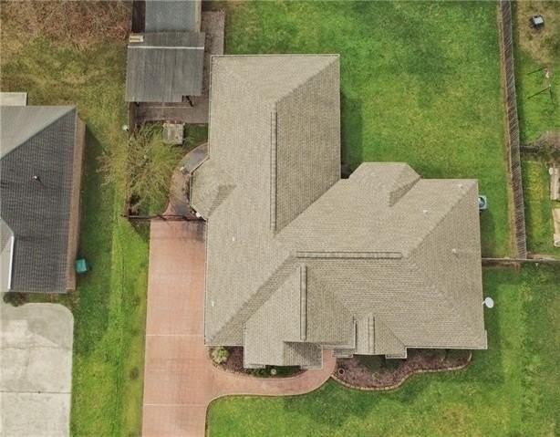 44081 Nicholas Cir - Photo 3 of 22