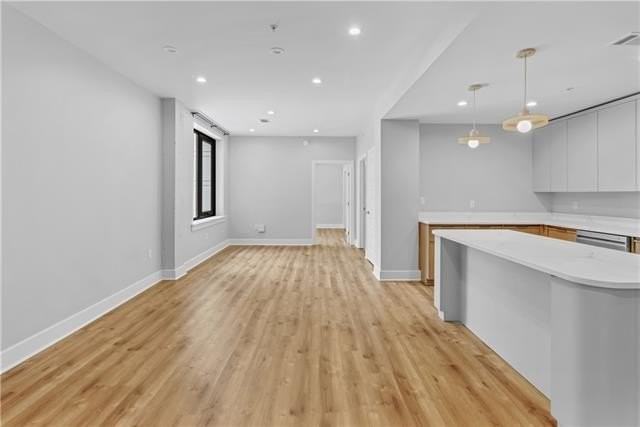 625 Jackson Ave - Photo 3 of 14