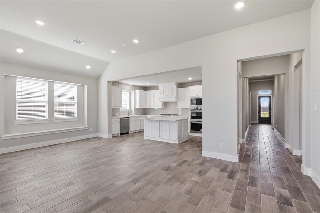 7016 Capanna Trl - Photo 6 of 29