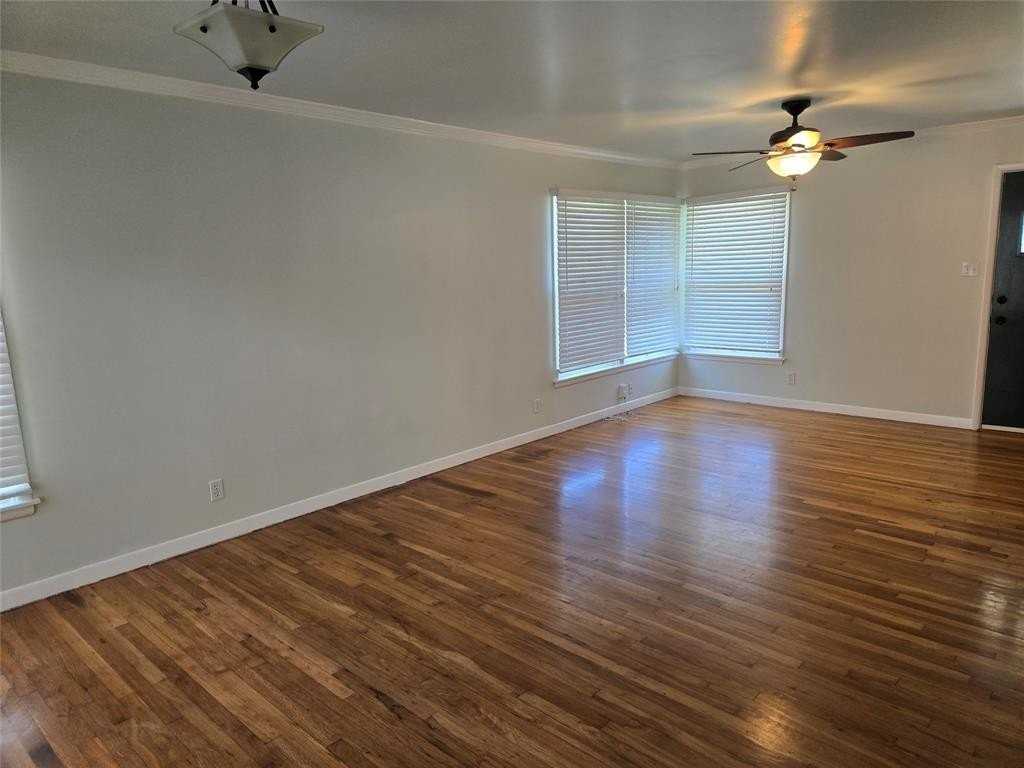 1224 S Lamar St - Photo 7 of 17