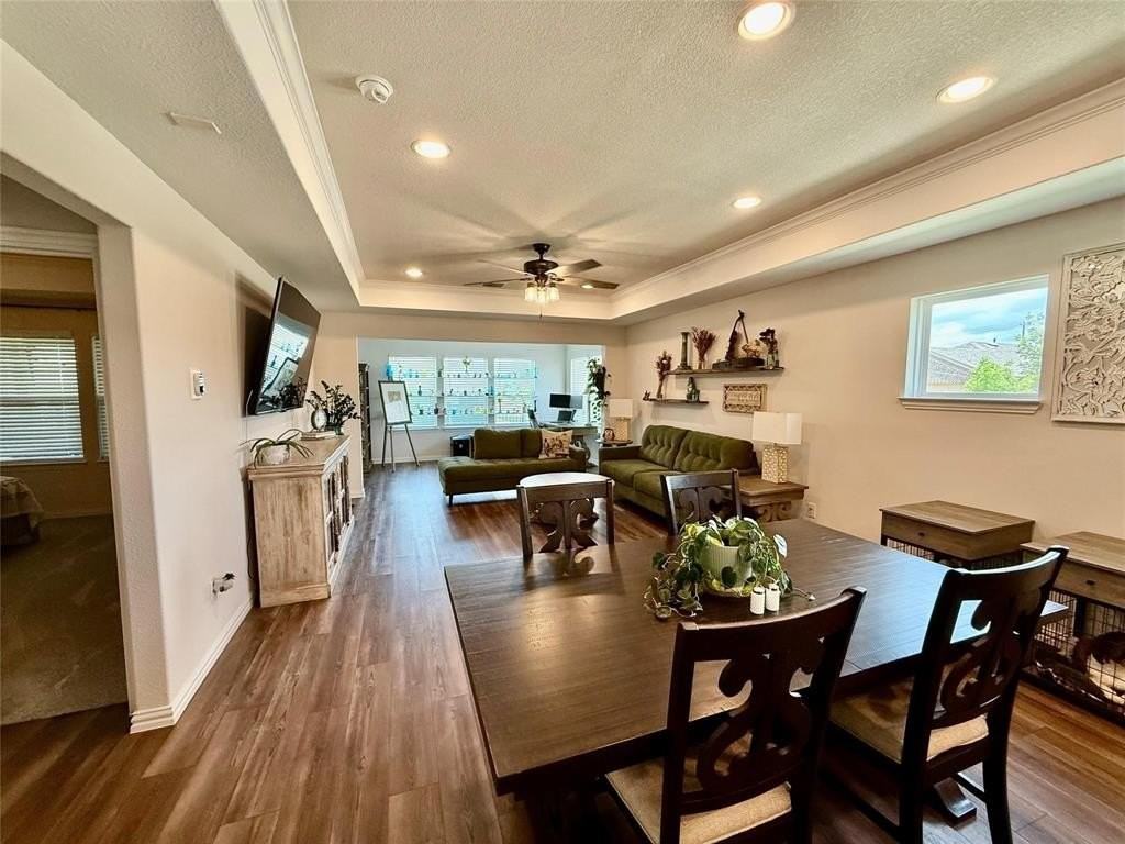 1267 Bright Stars Dr - Photo 3 of 18