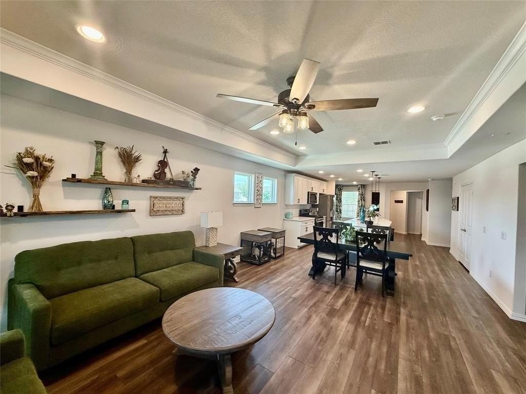 1267 Bright Stars Dr - Photo 5 of 18