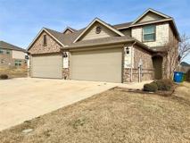 5000 Villas Dr - Photo 1 of 1