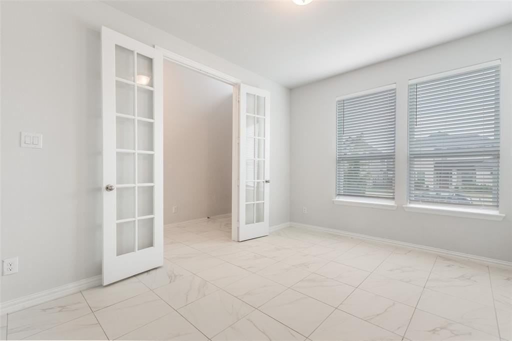 2176 Olive Branch Rd - Photo 4 of 35