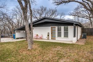 featured image of 9128 Choctaw Trl