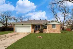 featured image of 266 W Fulton St