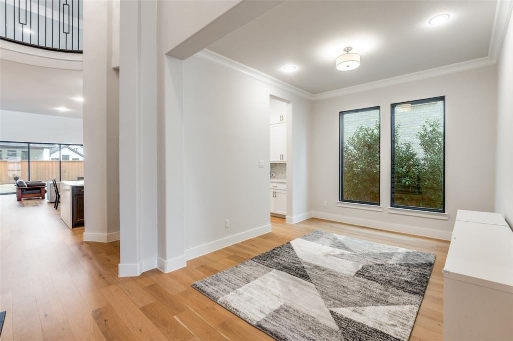 3712 Connie Ln - Photo 2 of 25