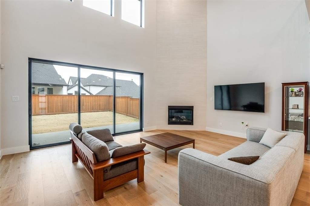 3712 Connie Ln - Photo 5 of 25