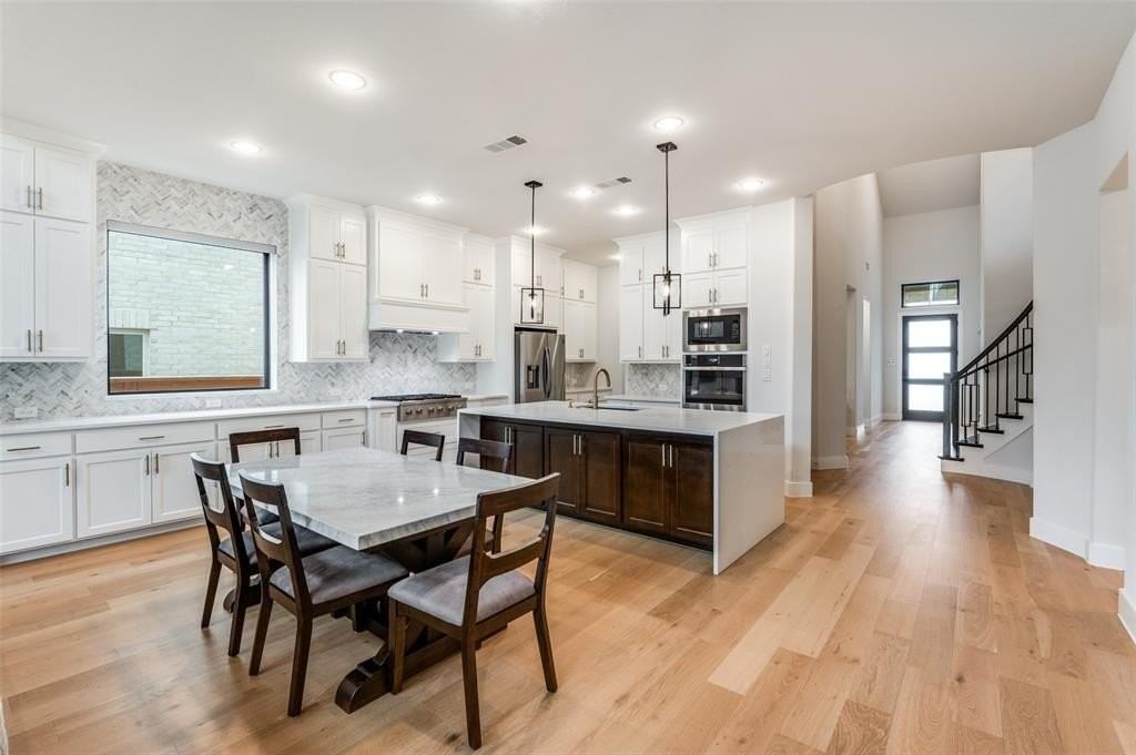 3712 Connie Ln - Photo 6 of 25