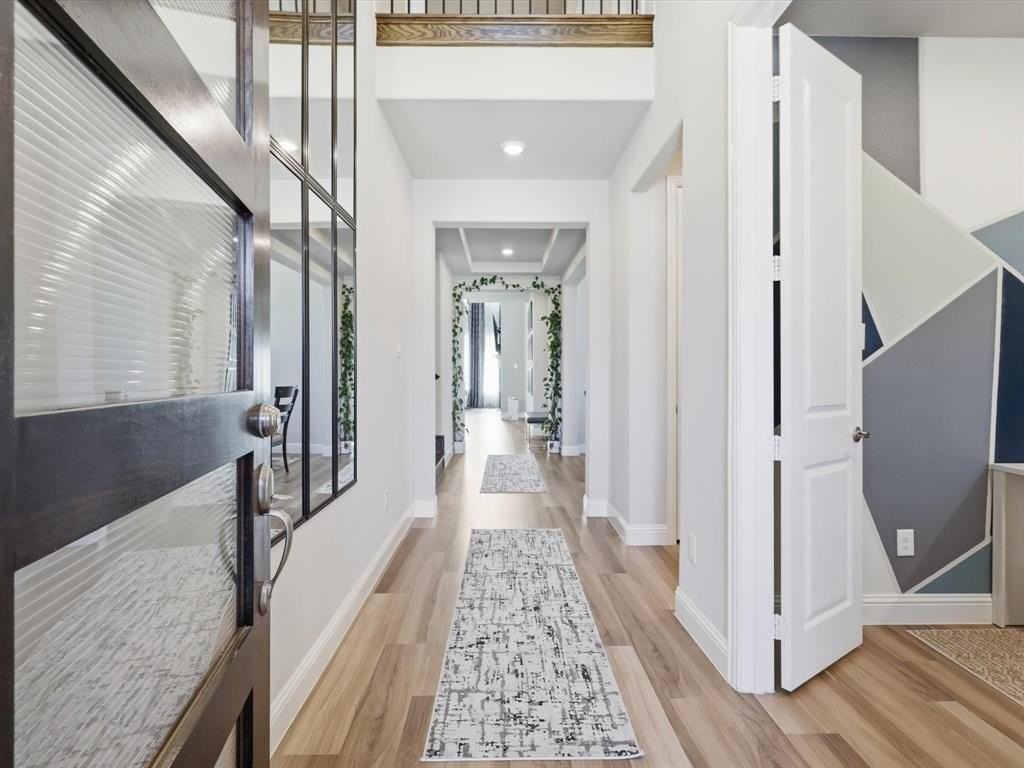 2431 Canary Grass Ln - Photo 4 of 31