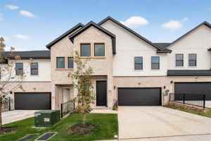 featured image of 2366 Usmen Dr