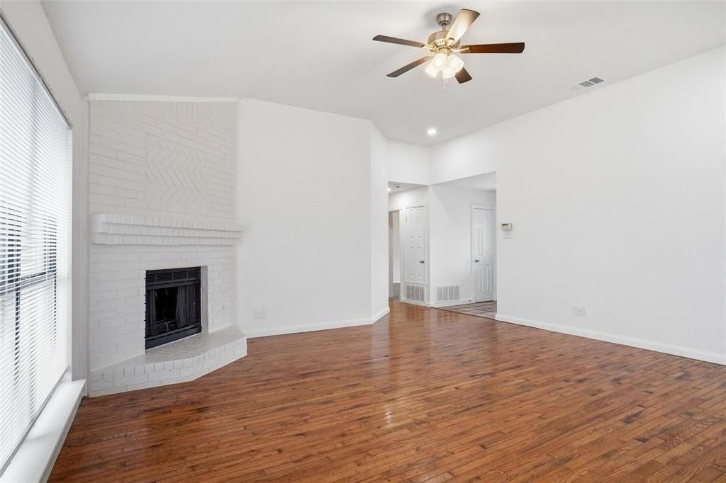 1022 Fairview Ct - Photo 5 of 15