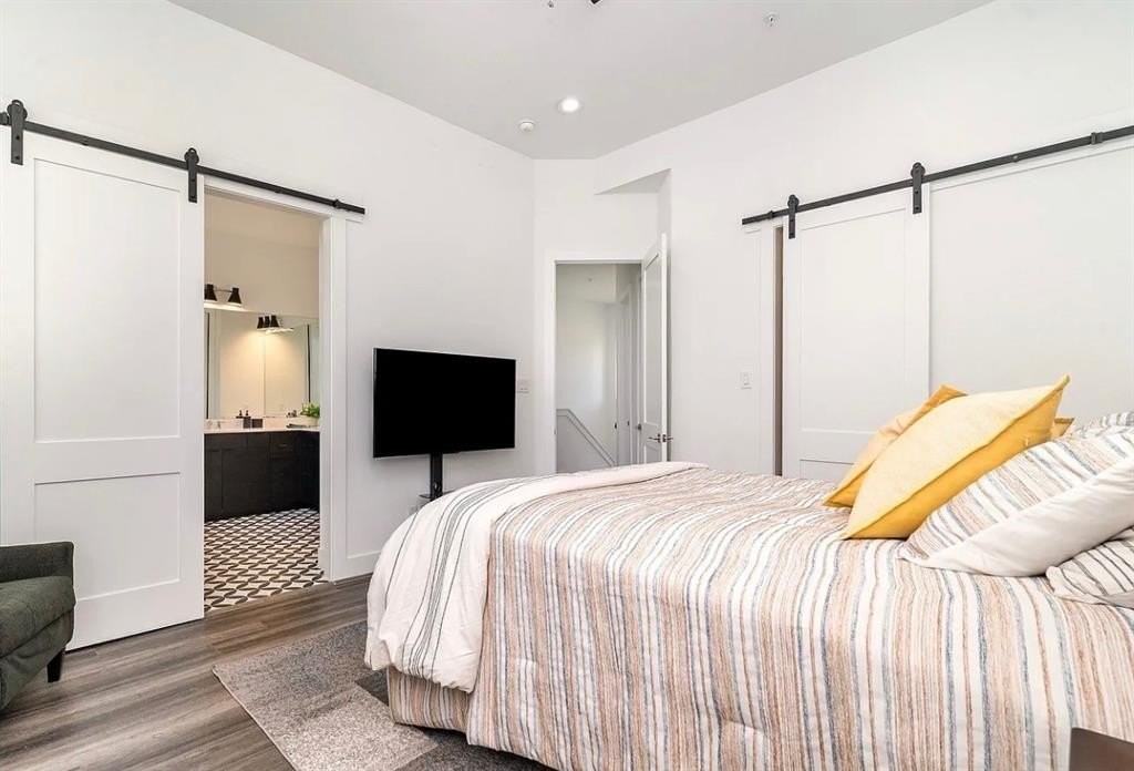 2239 Lovedale Ave #105 - Photo 7 of 22