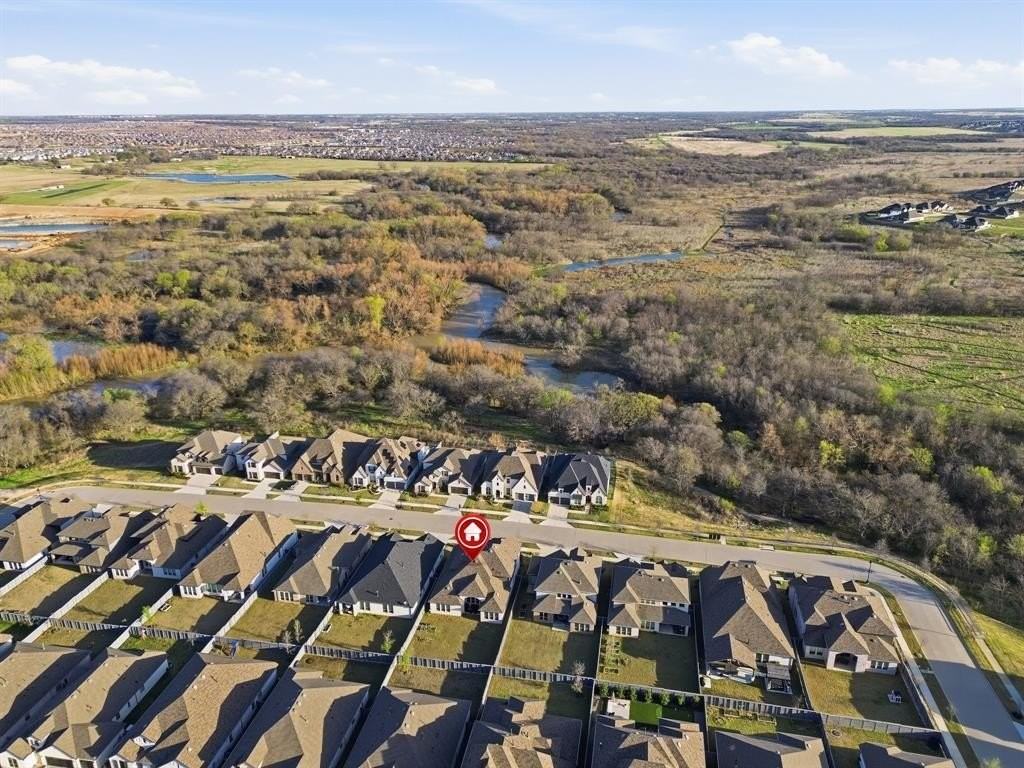 424 Sounding St - Photo 4 of 34