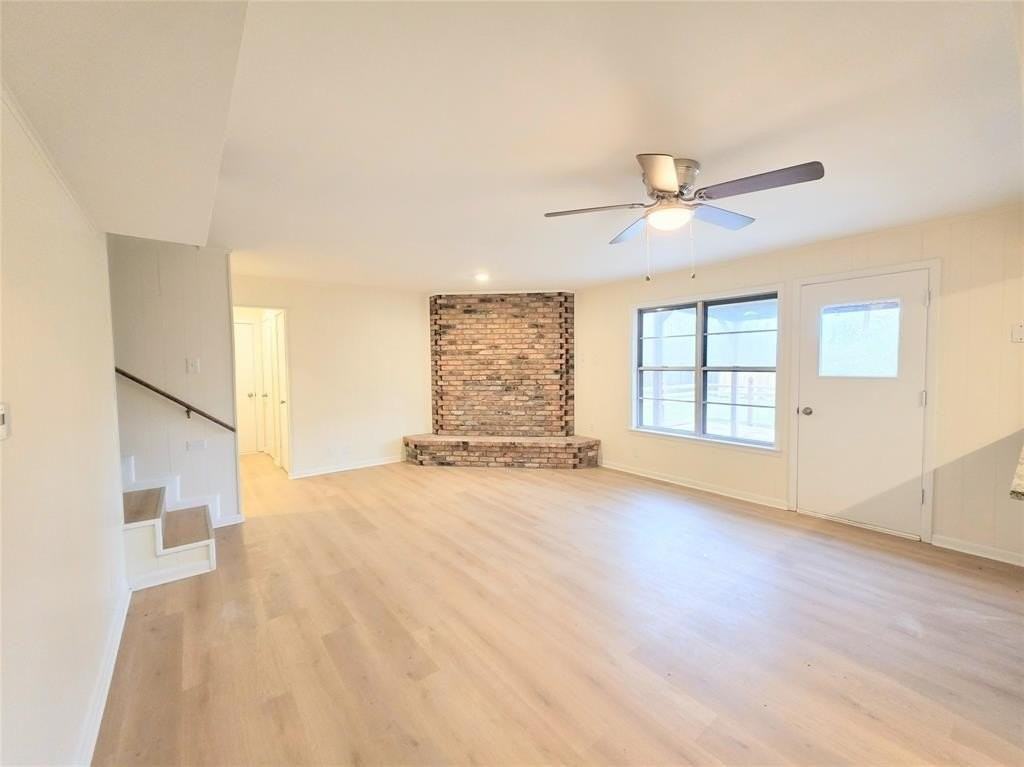 174 Circle Dr - Photo 4 of 21