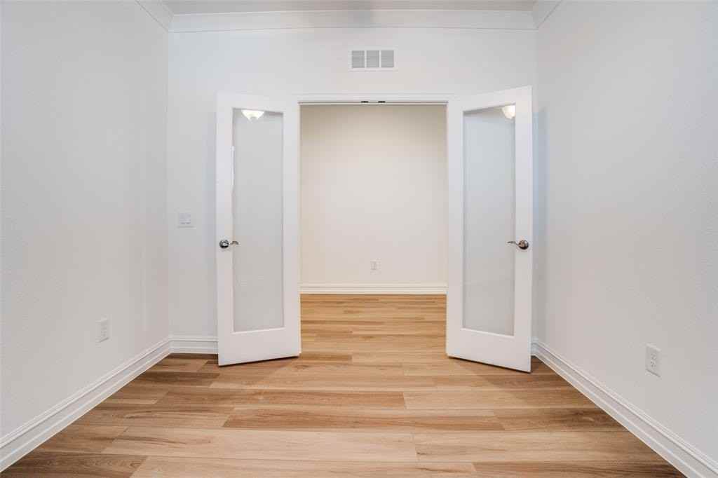 1600 Tyler Dr - Photo 7 of 37