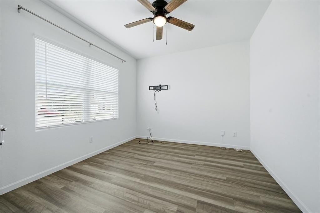 8325 Kimlewick Dr - Photo 7 of 39