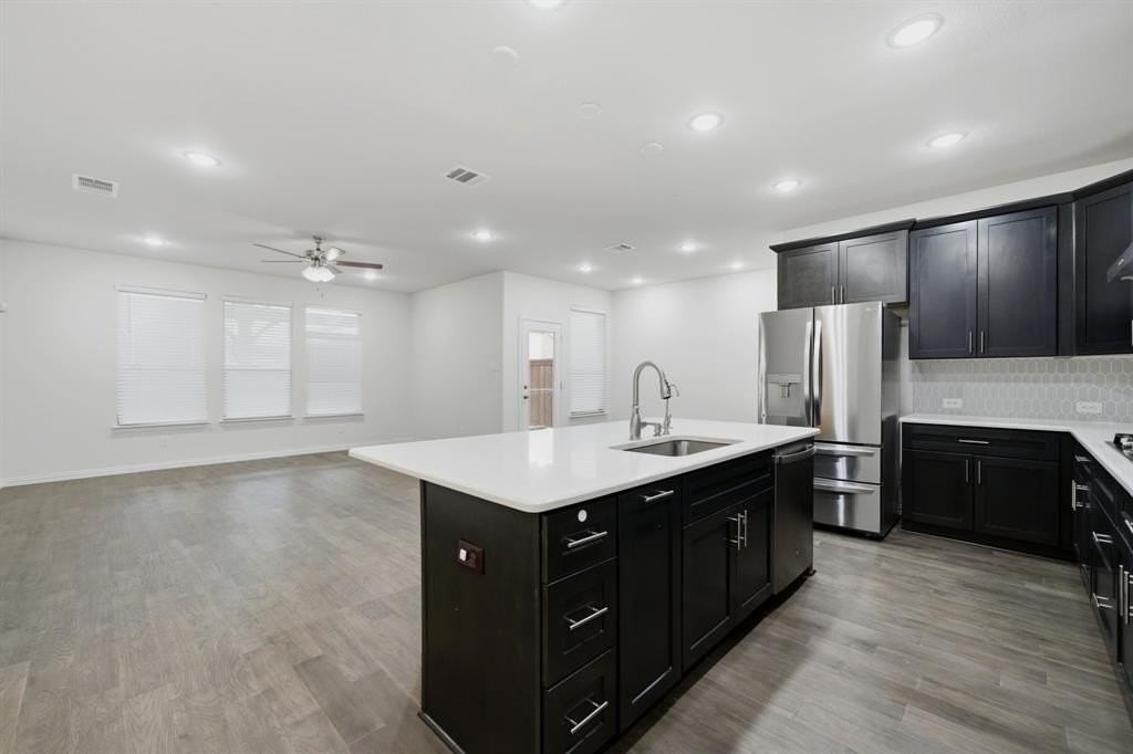 1617 Spanish Bay Ct - Photo 7 of 32