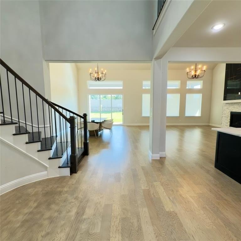 8821 Autumn Lake Trl - Photo 4 of 36