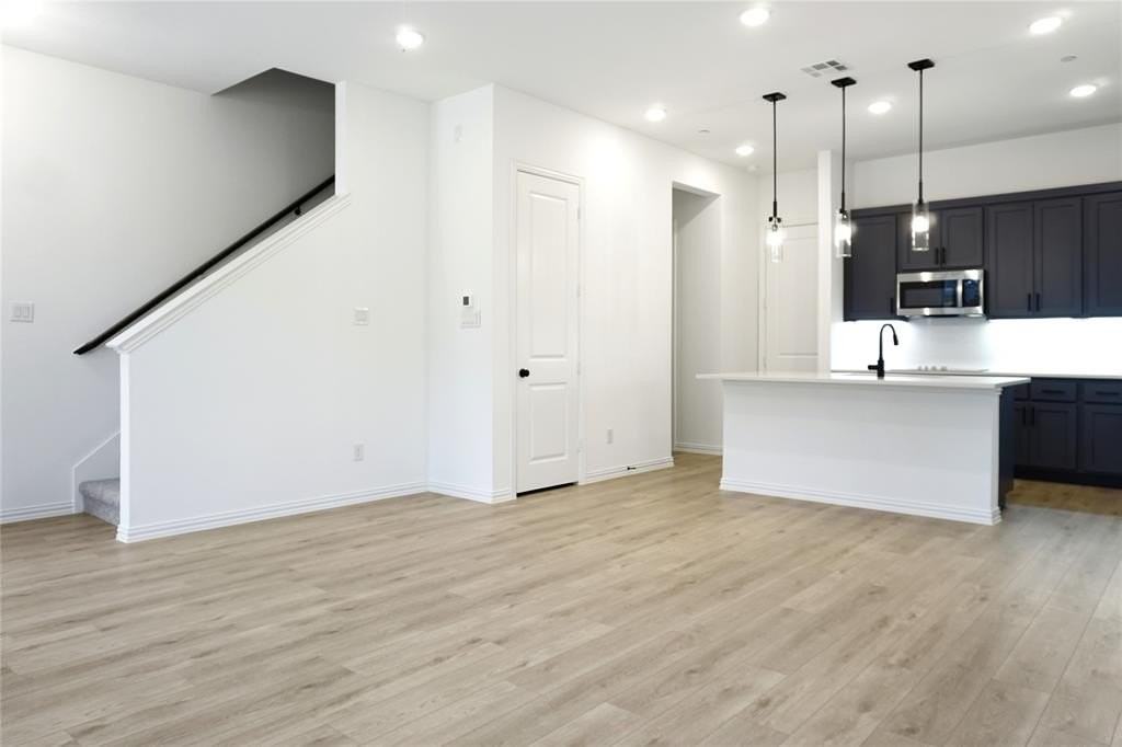 631 Redwood Way - Photo 7 of 30