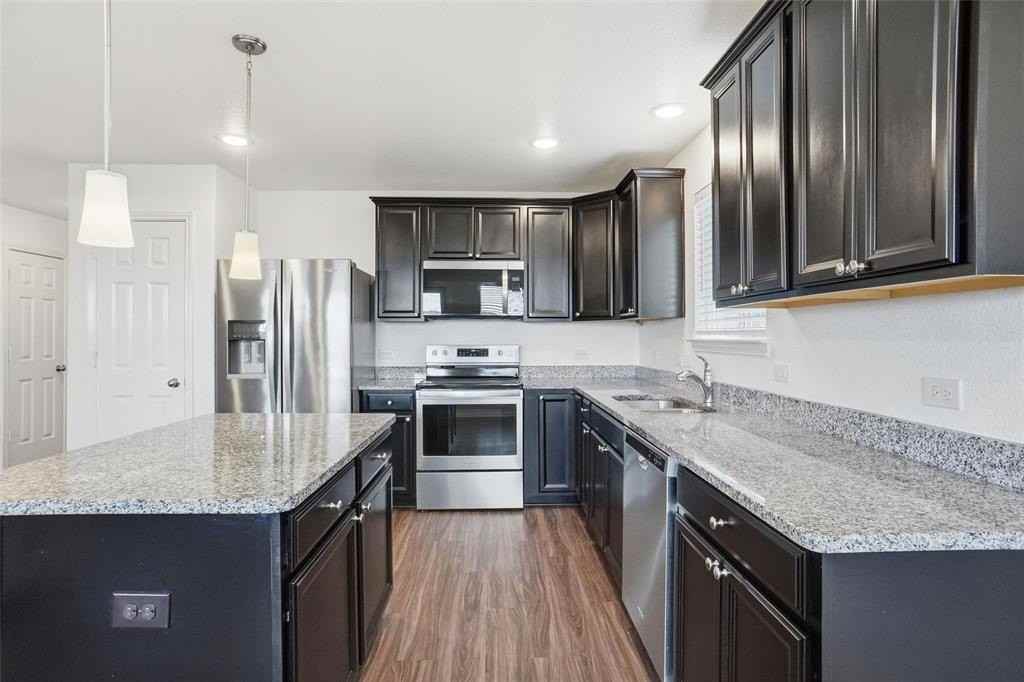 6049 Misty Breeze Dr - Photo 5 of 15