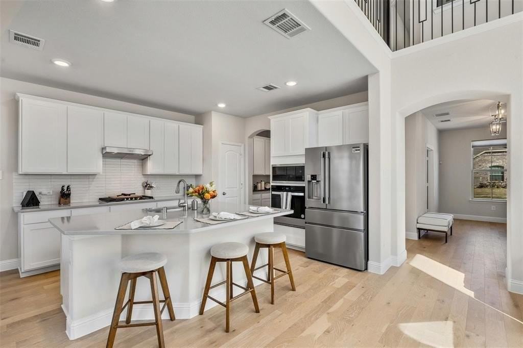 1220 Western Yarrow Ave - Photo 2 of 37