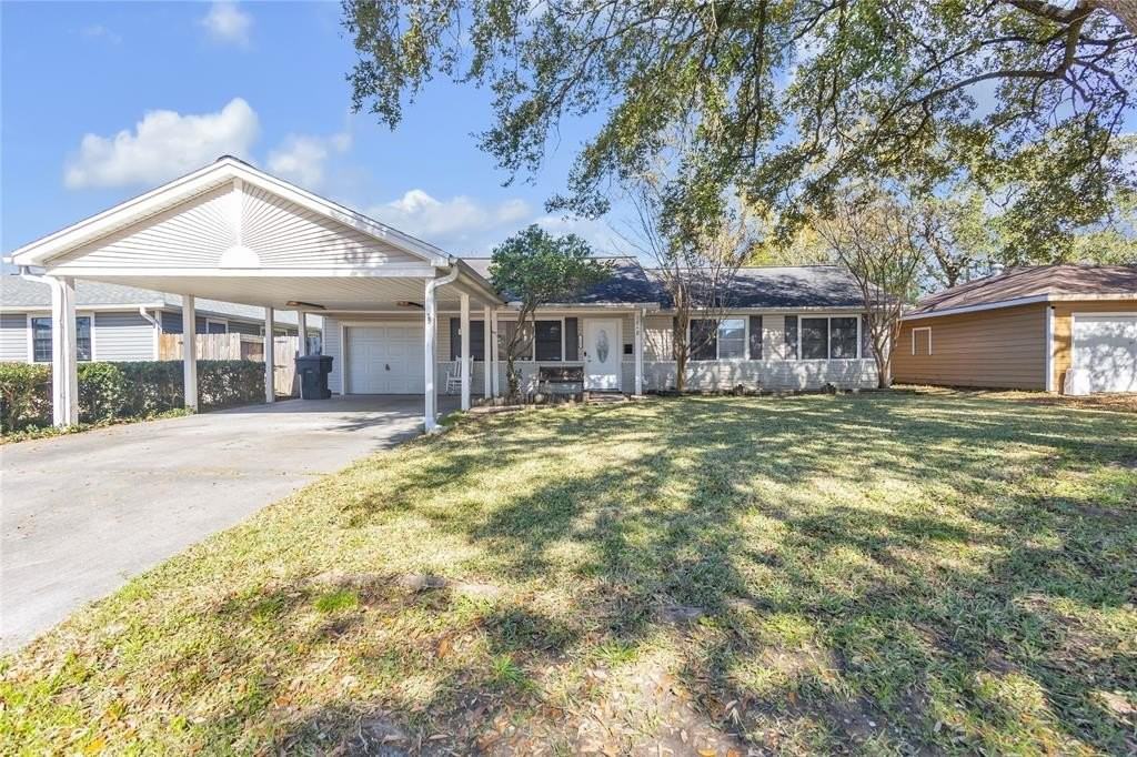 2848 Azalea Ln - Photo 2 of 22