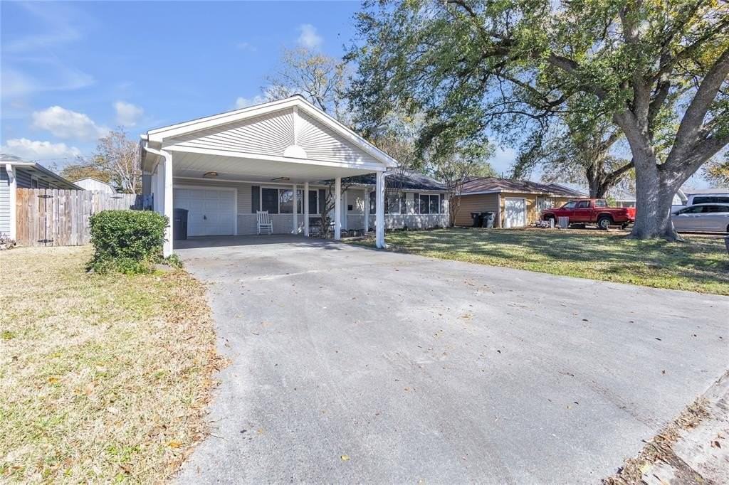 2848 Azalea Ln - Photo 5 of 22