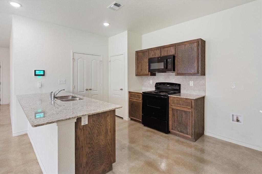 1106 Barbara Jordan St #A - Photo 5 of 23