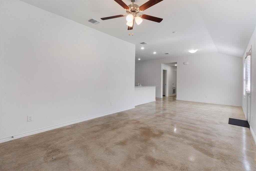 1106 Barbara Jordan St #A - Photo 7 of 23