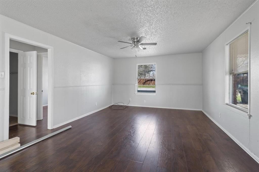 120 E Monterey St #120 - Photo 6 of 15