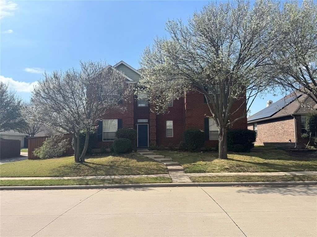 1705 River Oaks Dr - Photo 2 of 21