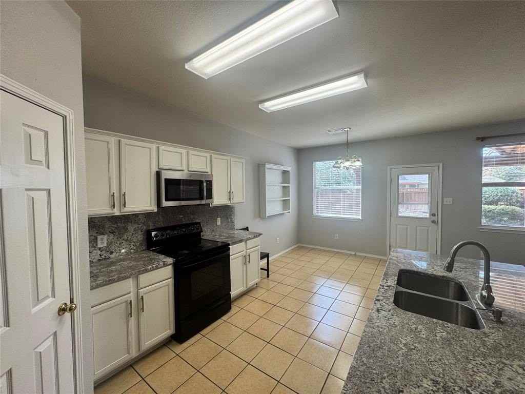 1705 River Oaks Dr - Photo 4 of 21