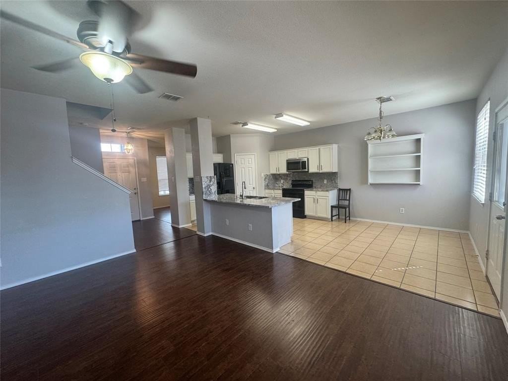 1705 River Oaks Dr - Photo 6 of 21