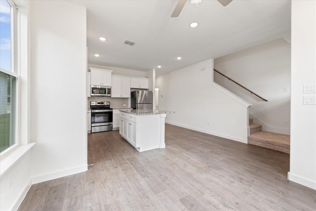 1217 Chestnut Ct - Photo 7 of 23