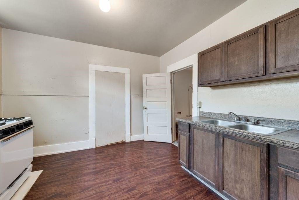 1615 Alston Ave #B - Photo 4 of 5