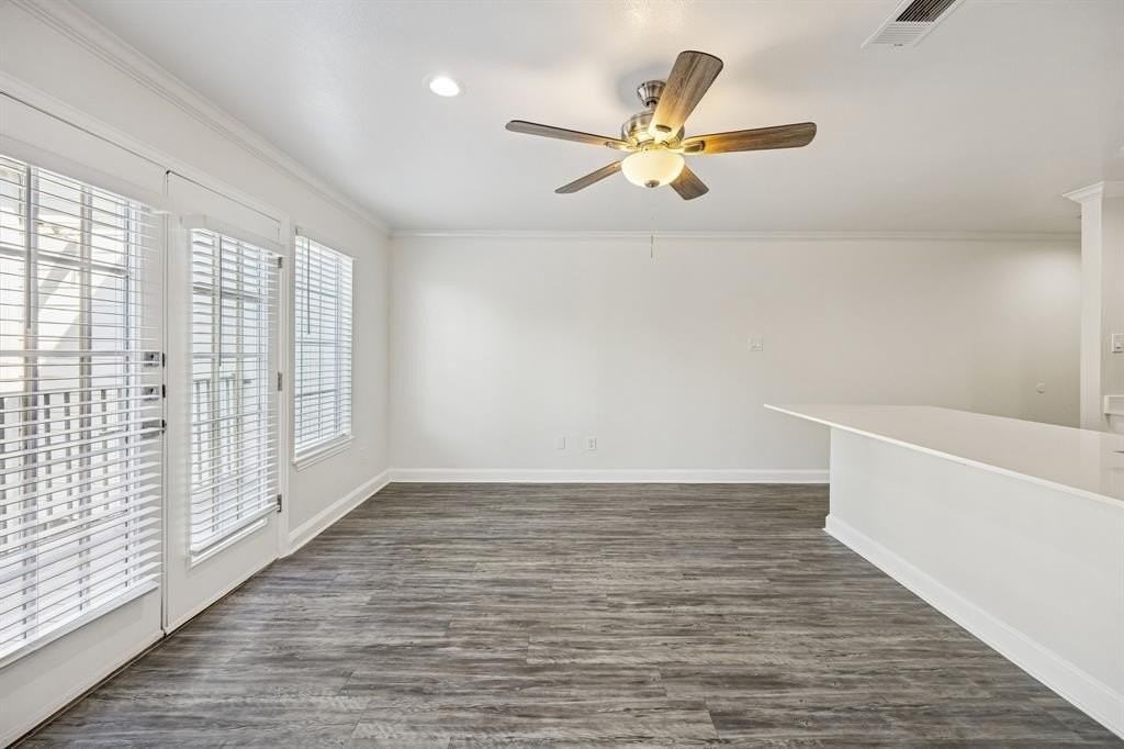 4125 Holland Ave #211 - Photo 6 of 23