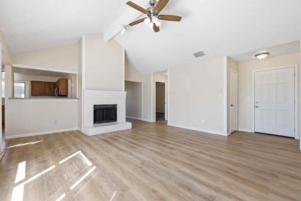 1234 Roan Dr - Photo 3 of 21