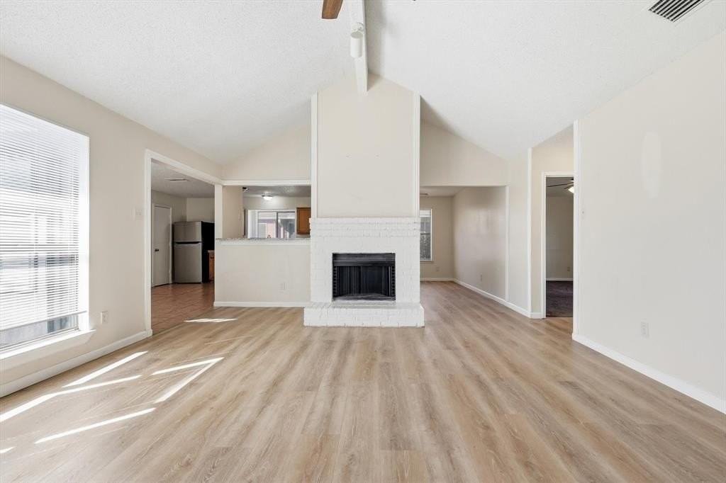 1234 Roan Dr - Photo 6 of 21