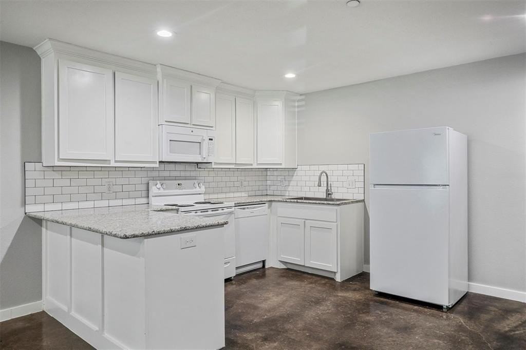 410 S Mirick Ave #412 - Photo 4 of 15