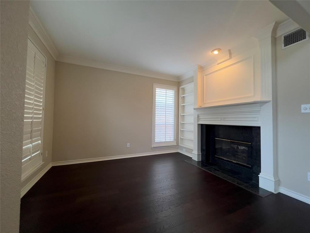 8628 Forest Glen Dr - Photo 5 of 18