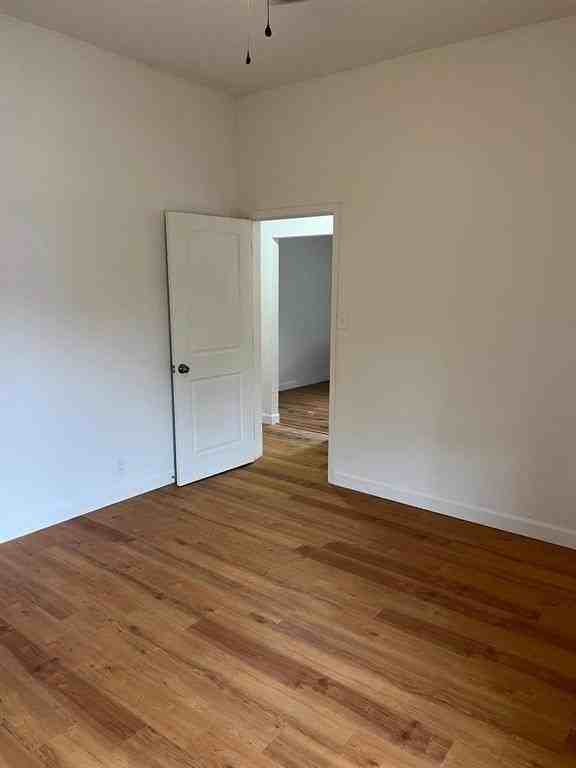 522 E Woodard St - Photo 4 of 10