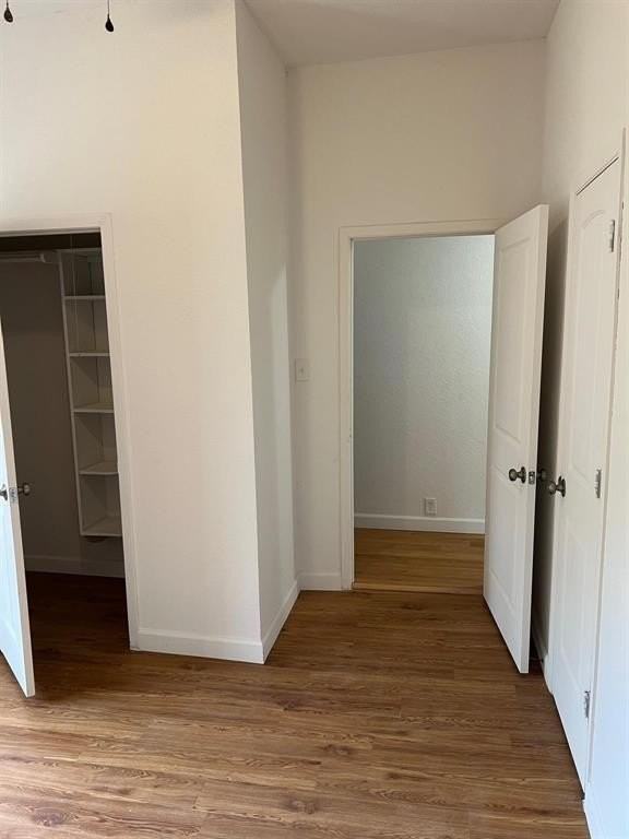 522 E Woodard St - Photo 7 of 10