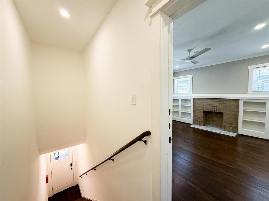 4114 Junius St #B - Photo 4 of 23