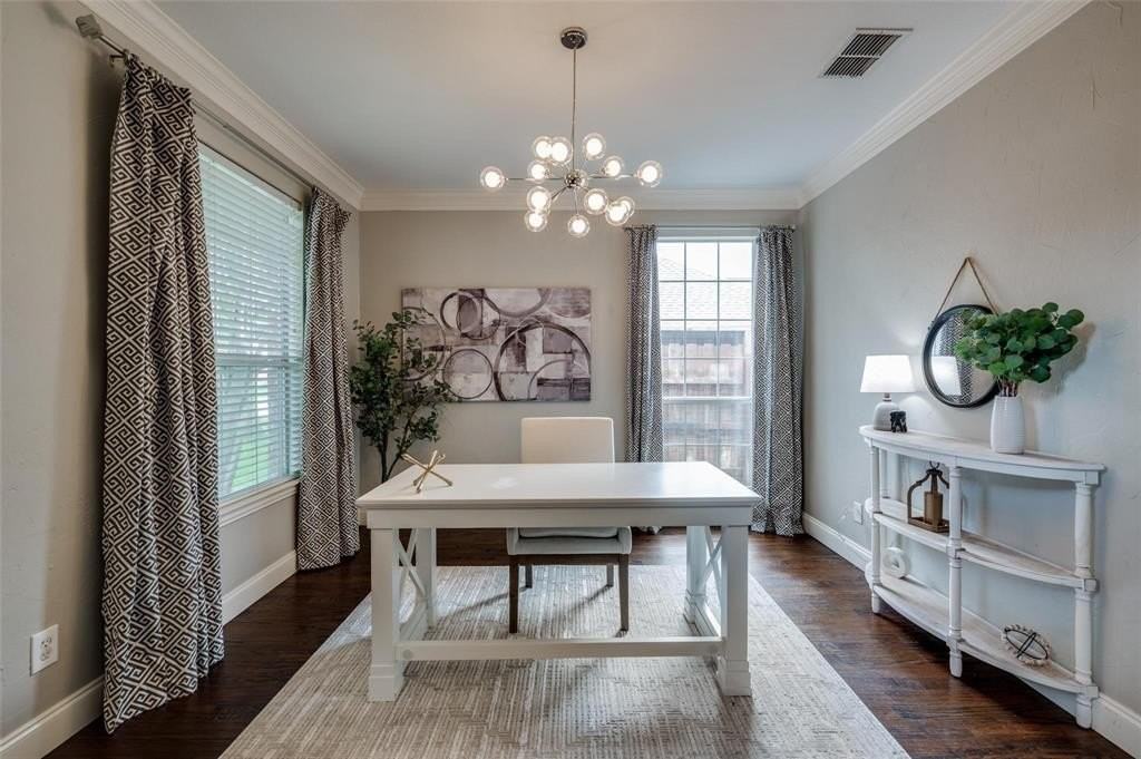 4621 Hinton Dr - Photo 7 of 29