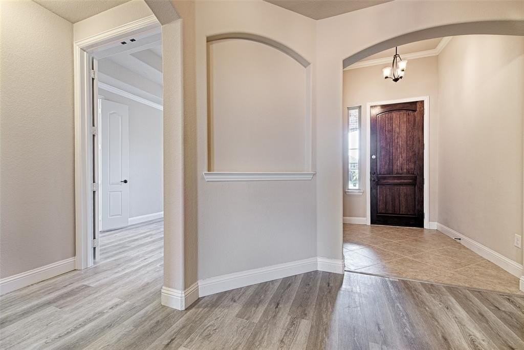 11438 Santa Maria Rd - Photo 5 of 34