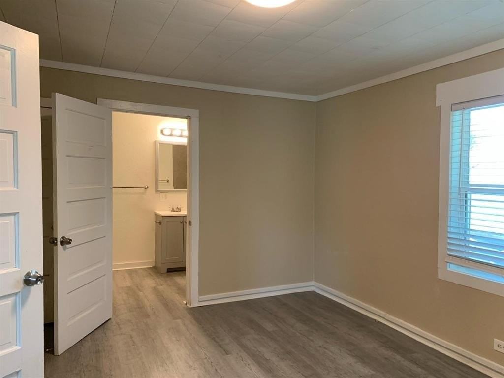 500 E Heron St - Photo 4 of 13