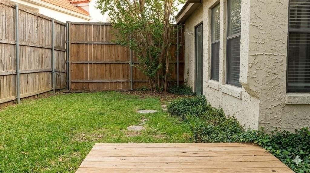 4308 Laguna Dr - Photo 6 of 9