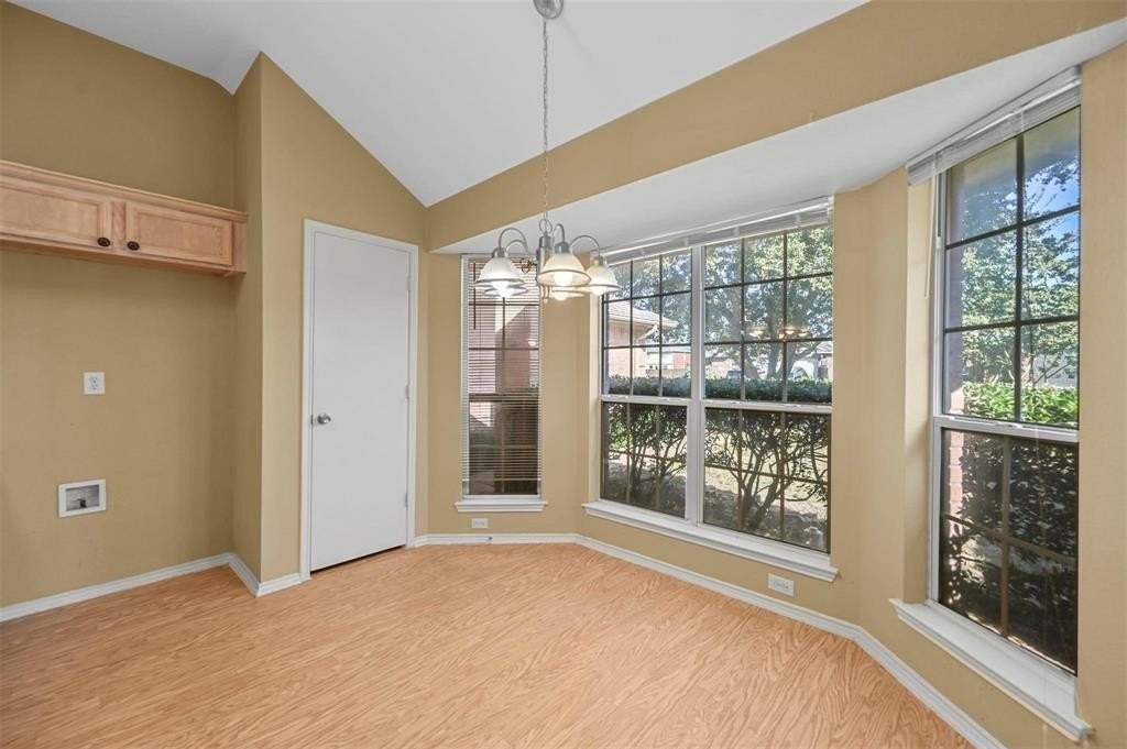 9229 Chesapeake Ln - Photo 6 of 22