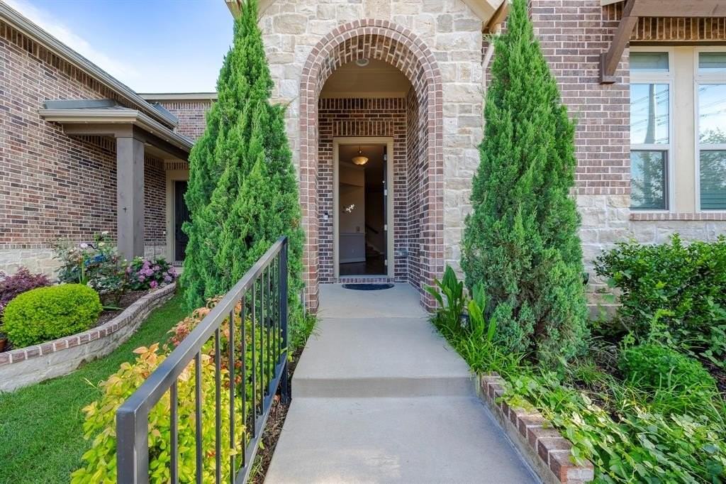 3640 Carlsbad Way - Photo 5 of 40